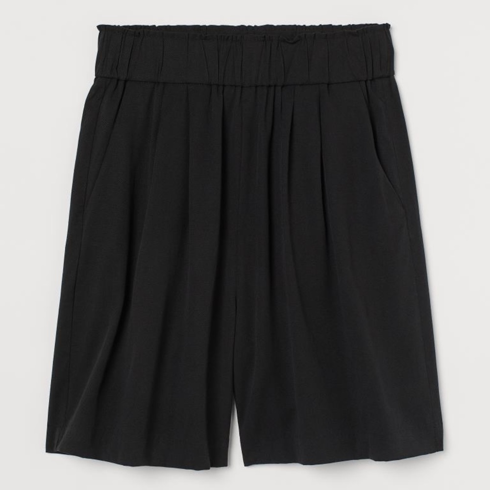 H&M Black High Waisted Shorts